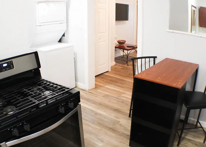 2br - Parking - 5 Min To North Shore! Apartment Pittsburgh
